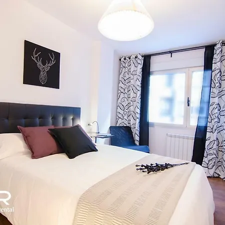 Spacious & Modern * Santiago de Compostela