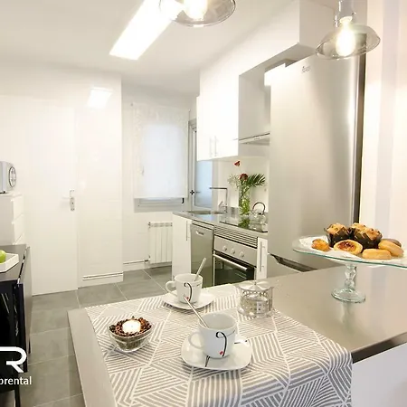 Spacious & Modern * Santiago de Compostela